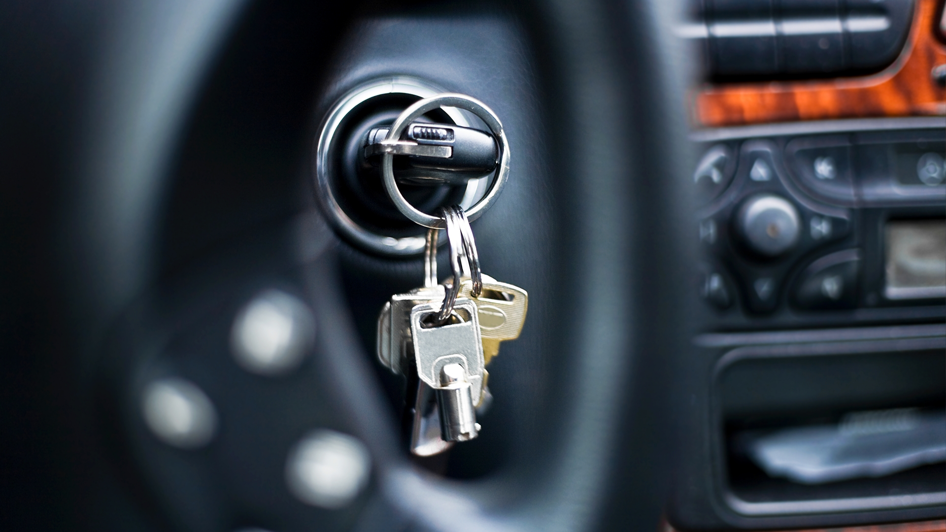 Locked Keys in Car? Here Is What You Should Do